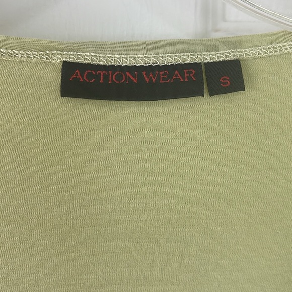 Action Wear Green&White Tie Dye TShirt -size Small - Picture 3 of 5